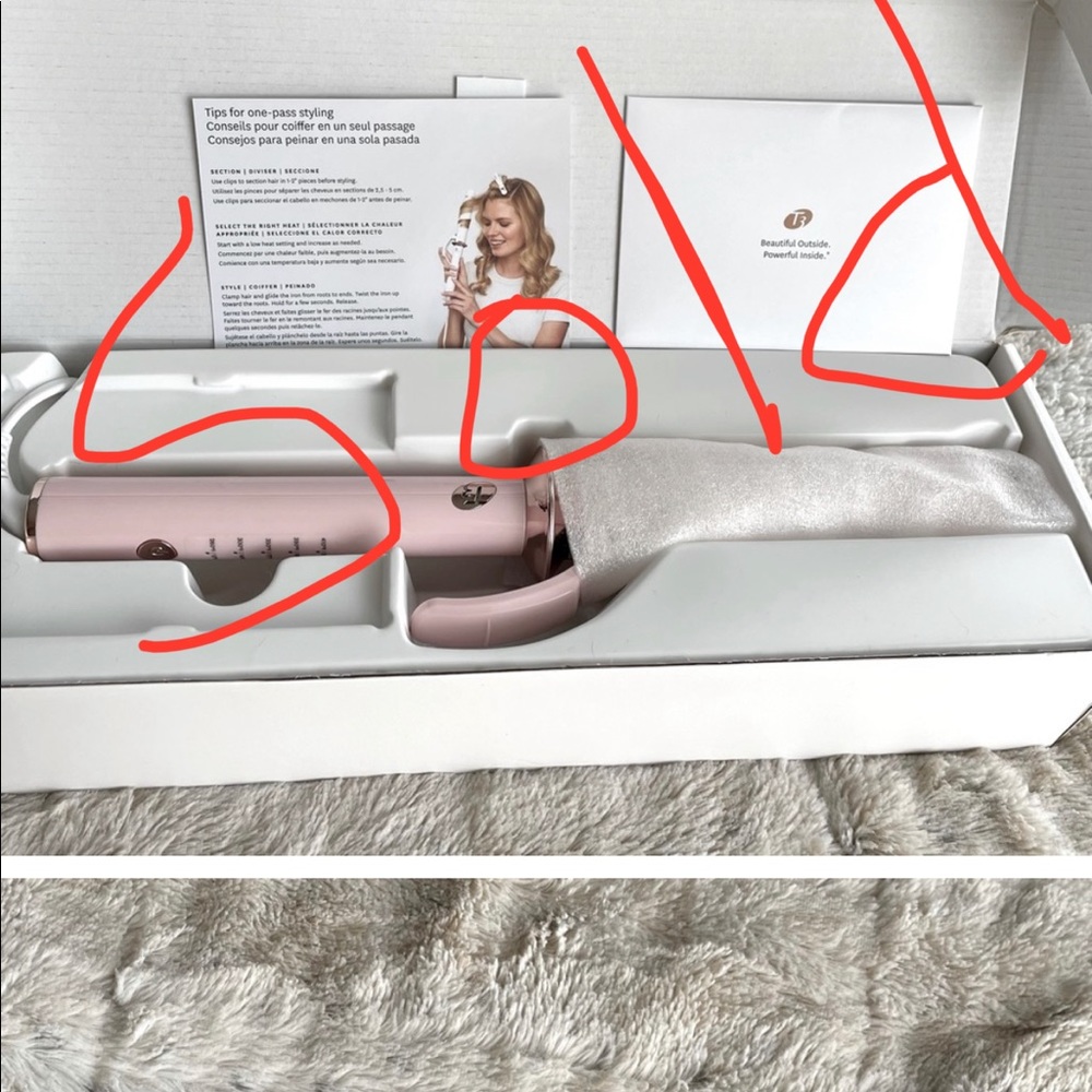 NWT T3 TWIRL CERAMIC 32mm curling iron